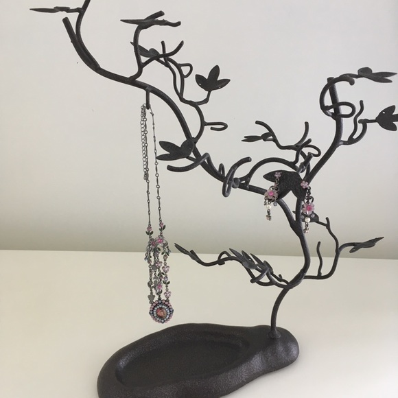 Jewelry tree - Picture 3 of 3